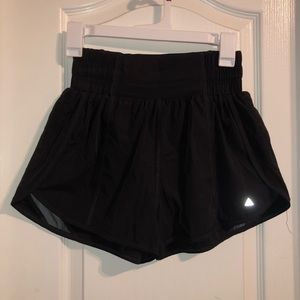 Balance Athletica- Midnight Breeze Shorts